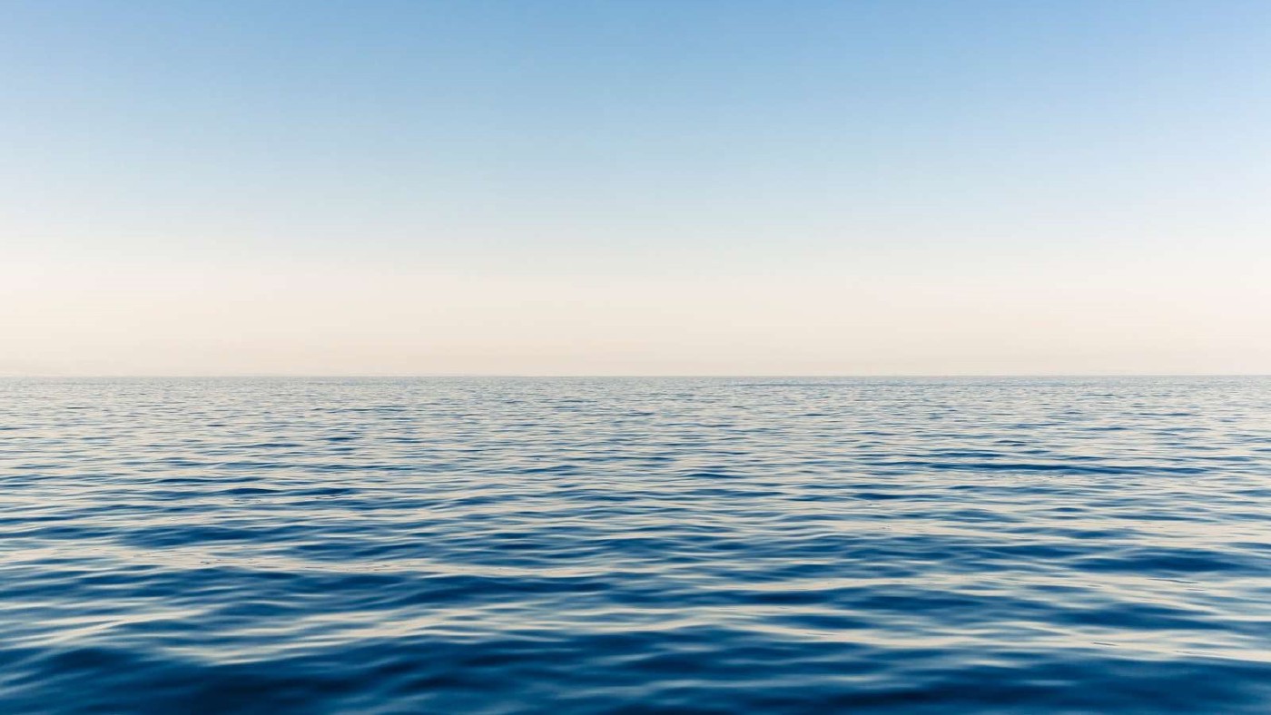 A passive system could clean up 90% of plastic in the ocean